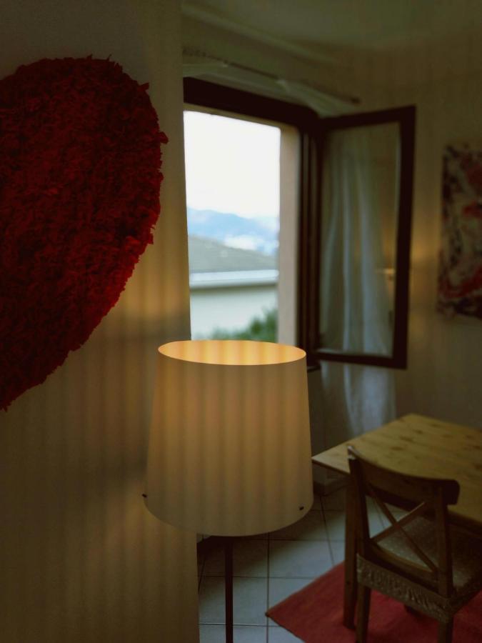 La Casa Del Cuore - Luxury Apartment Olgiate Comasco Buitenkant foto