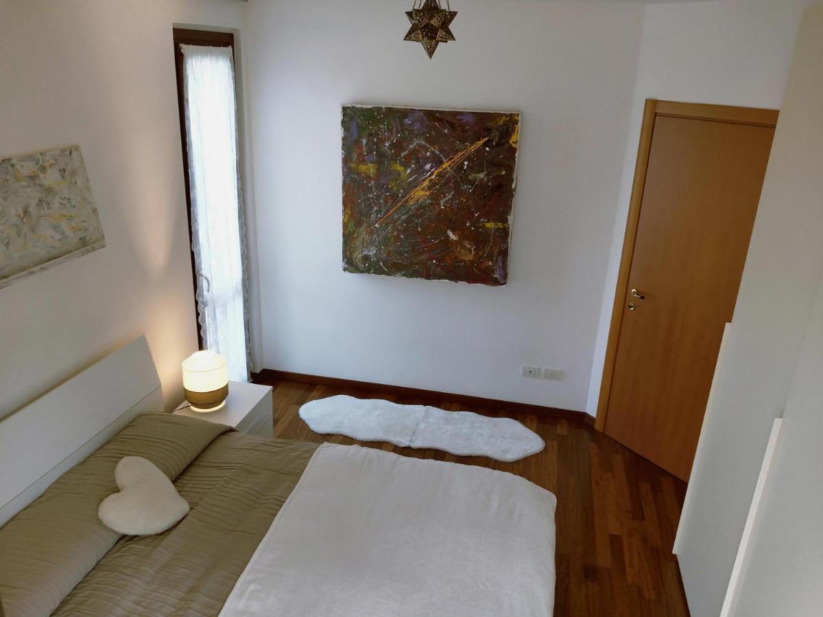 La Casa Del Cuore - Luxury Apartment Olgiate Comasco Buitenkant foto