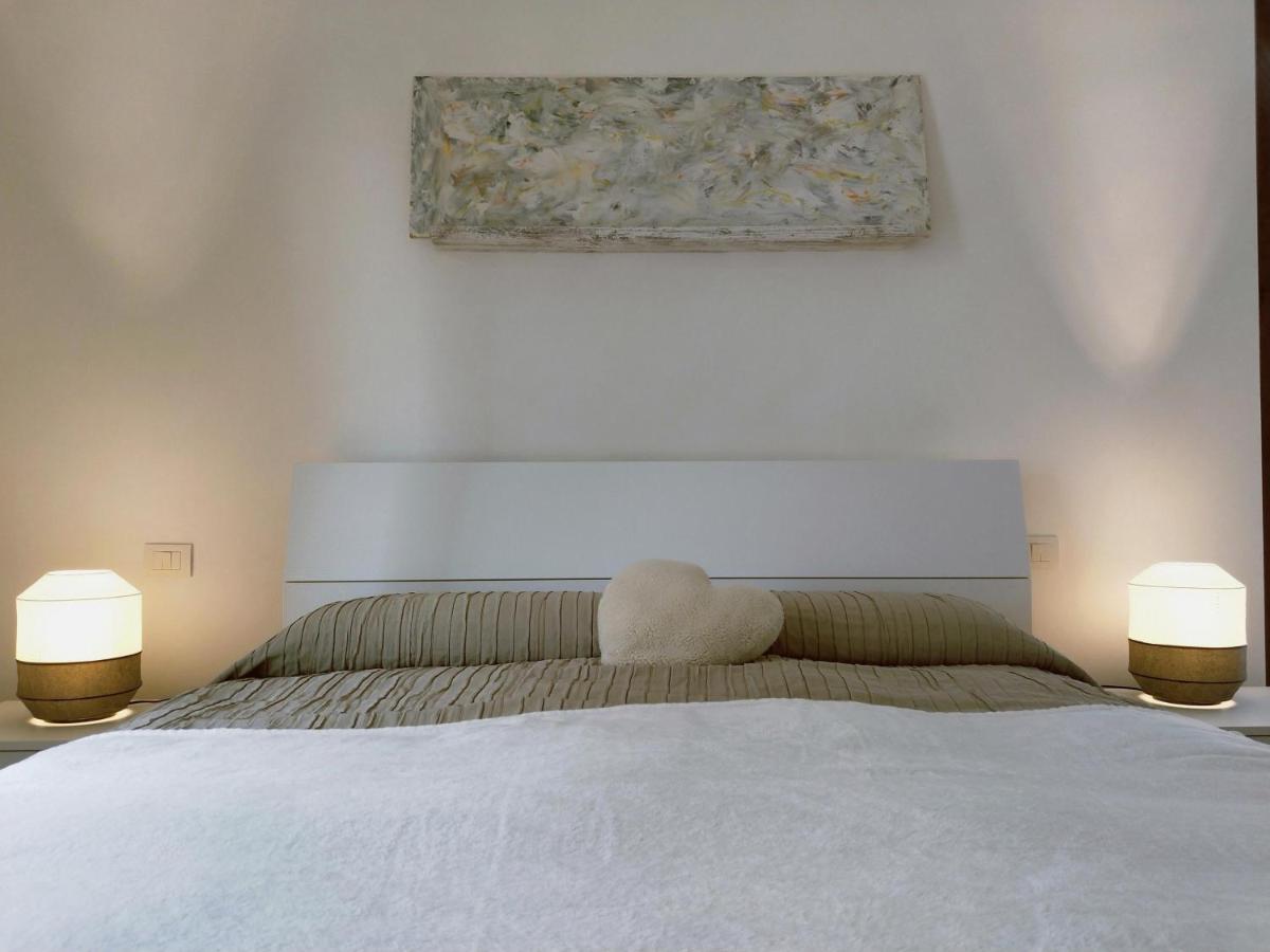 La Casa Del Cuore - Luxury Apartment Olgiate Comasco Buitenkant foto